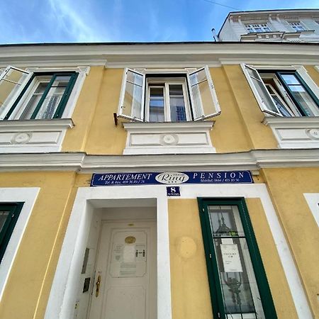 Appartement Pension 700M Zum Ring Βιέννη Εξωτερικό φωτογραφία