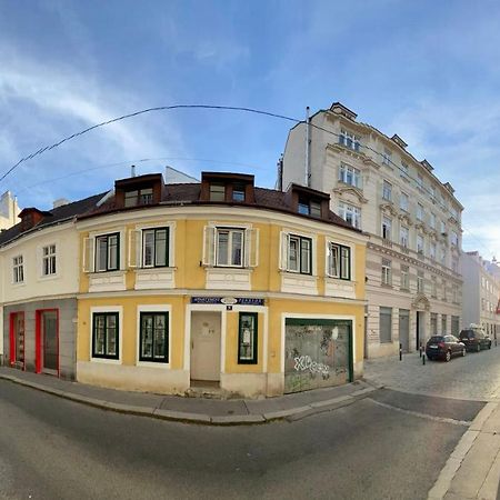 Appartement Pension 700M Zum Ring Βιέννη Εξωτερικό φωτογραφία
